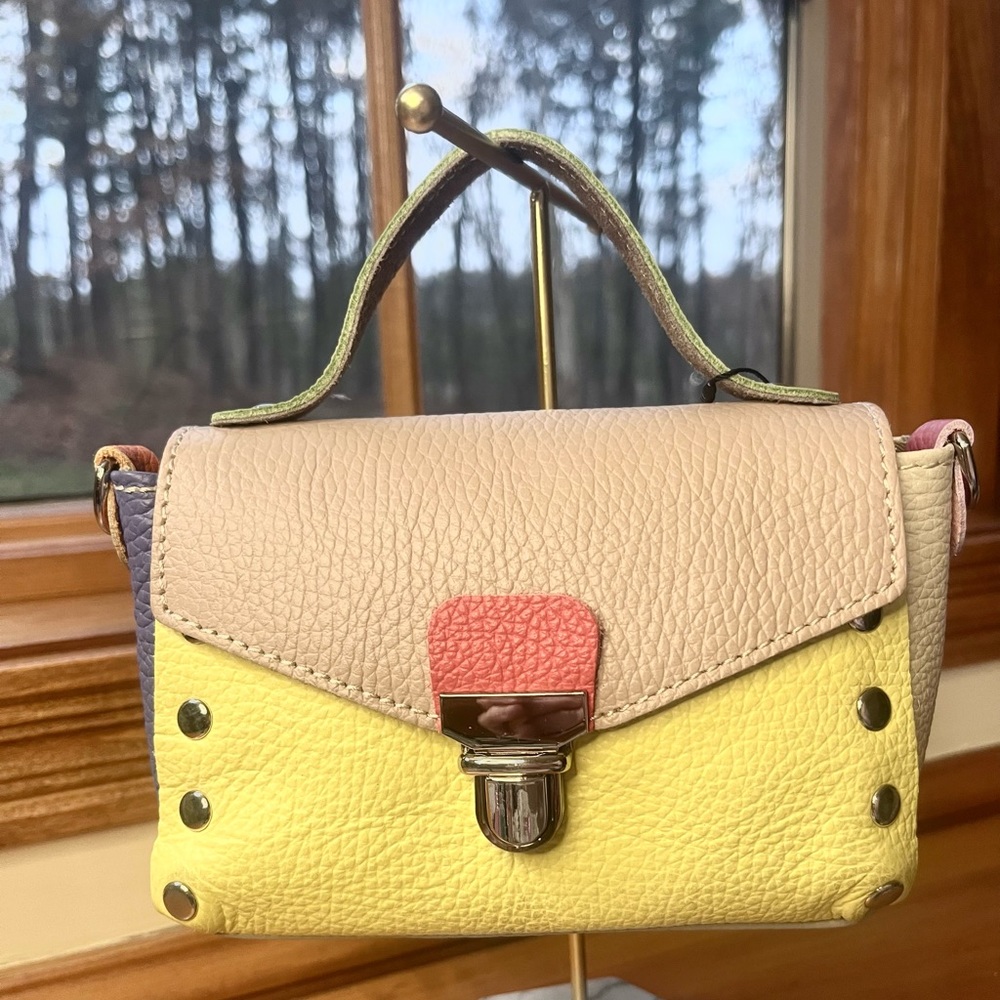 Colorblock Crossbody in 💯% Italian Leather